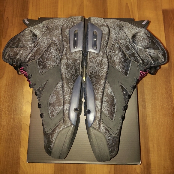 Air jordan retro singles day